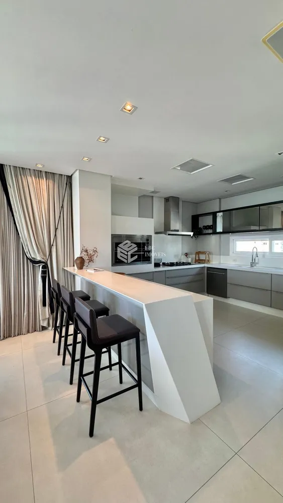 Apartamento, 3 quartos, 172 m² - Foto 3