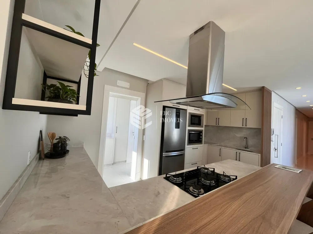 Apartamento, 4 quartos, 140 m² - Foto 2