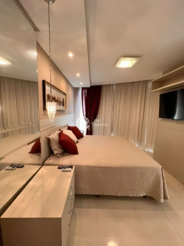 Apartamento, 4 quartos, 226 m² - Foto 2