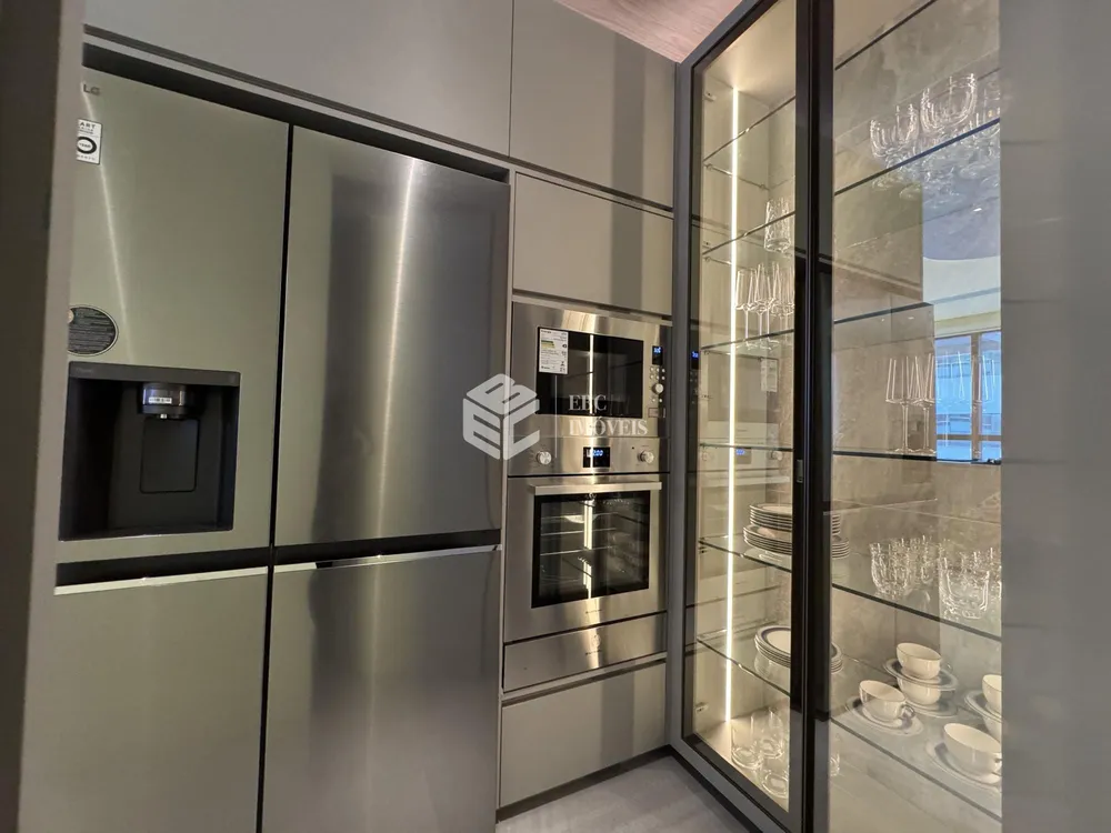 Apartamento, 4 quartos, 180 m² - Foto 1