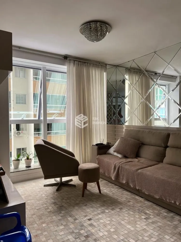 Apartamento, 4 quartos, 136 m² - Foto 1