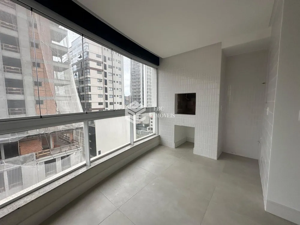 Apartamento, 3 quartos, 128 m² - Foto 2