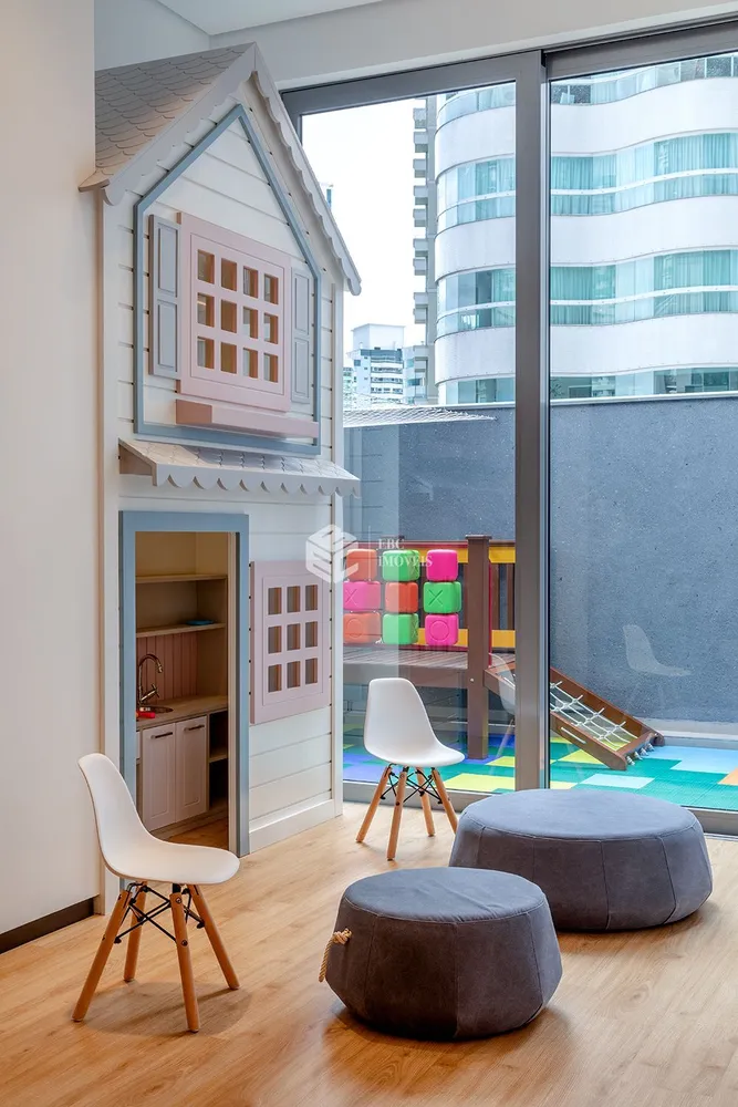 Apartamento, 4 quartos, 248 m² - Foto 1