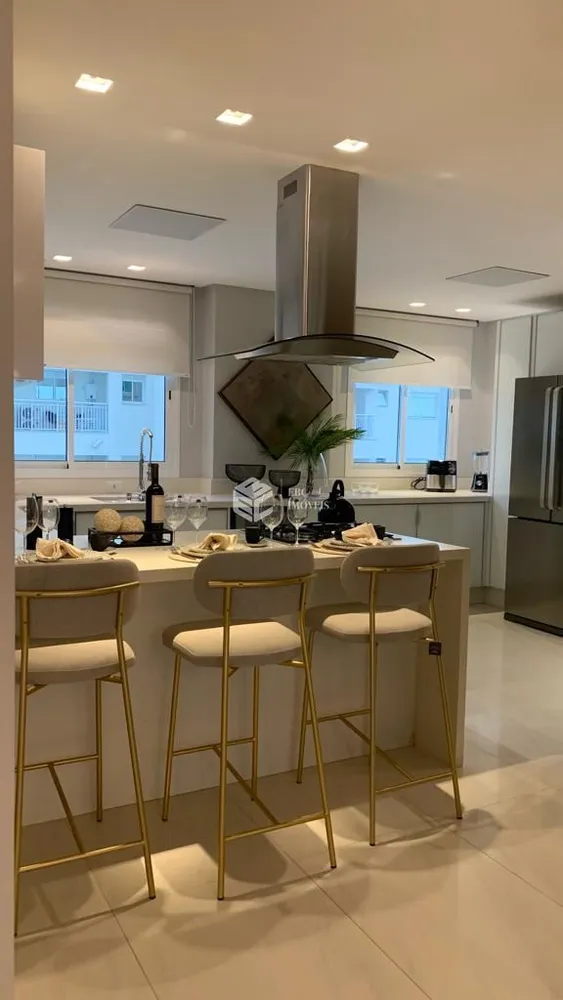 Apartamento, 3 quartos, 187 m² - Foto 3