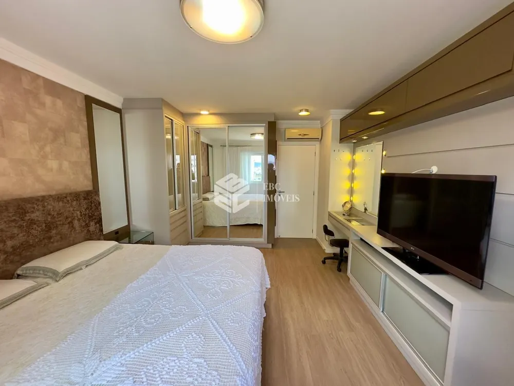 Apartamento, 3 quartos, 121 m² - Foto 2