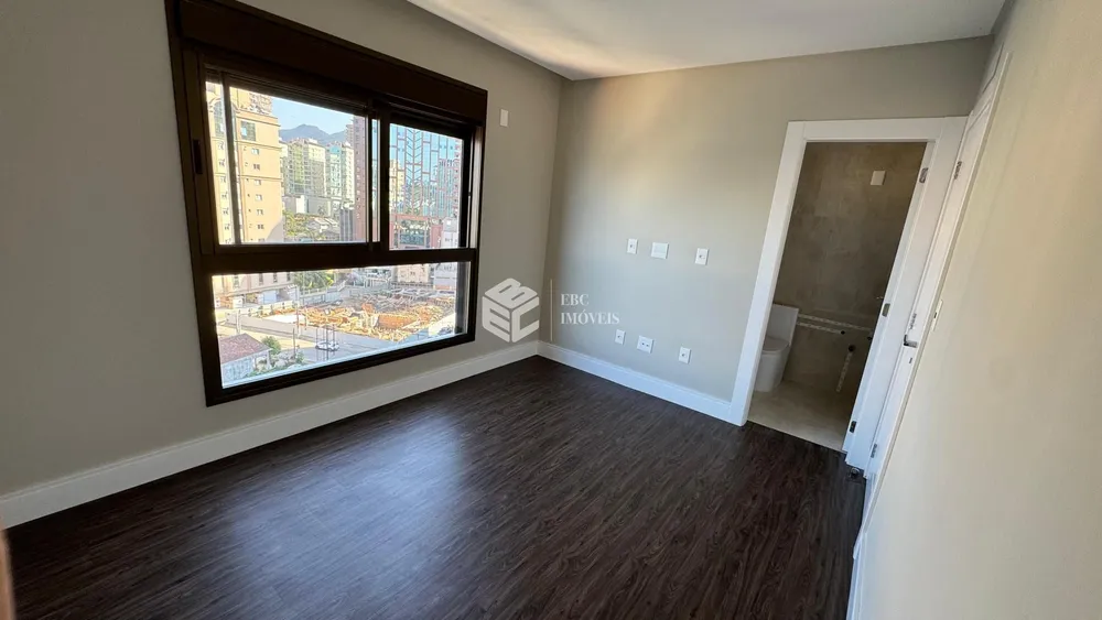 Apartamento, 4 quartos, 185 m² - Foto 1