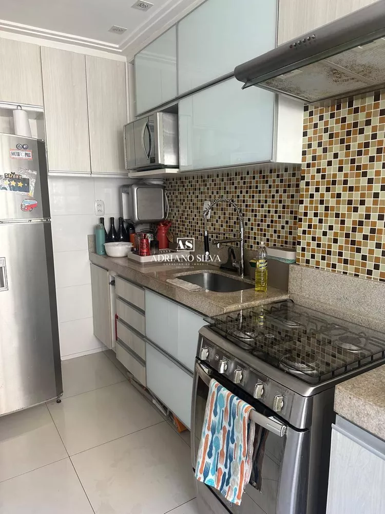 Apartamento à venda com 2 quartos, 60m² - Foto 6