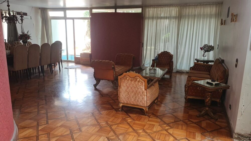 Casa, 4 quartos, 600 m² - Foto 1