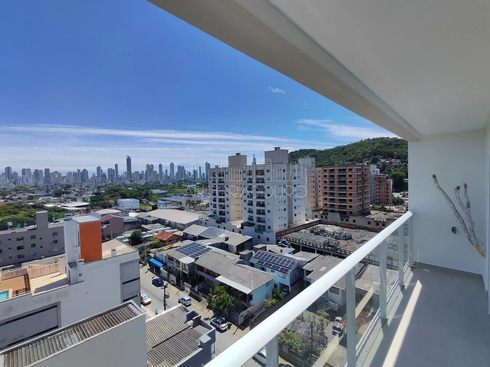 Apartamento, 2 quartos, 67 m² - Foto 1