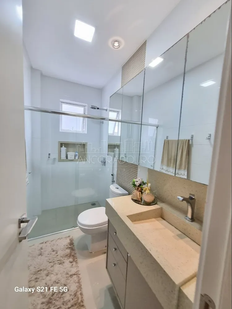 Apartamento, 3 quartos, 136 m² - Foto 2