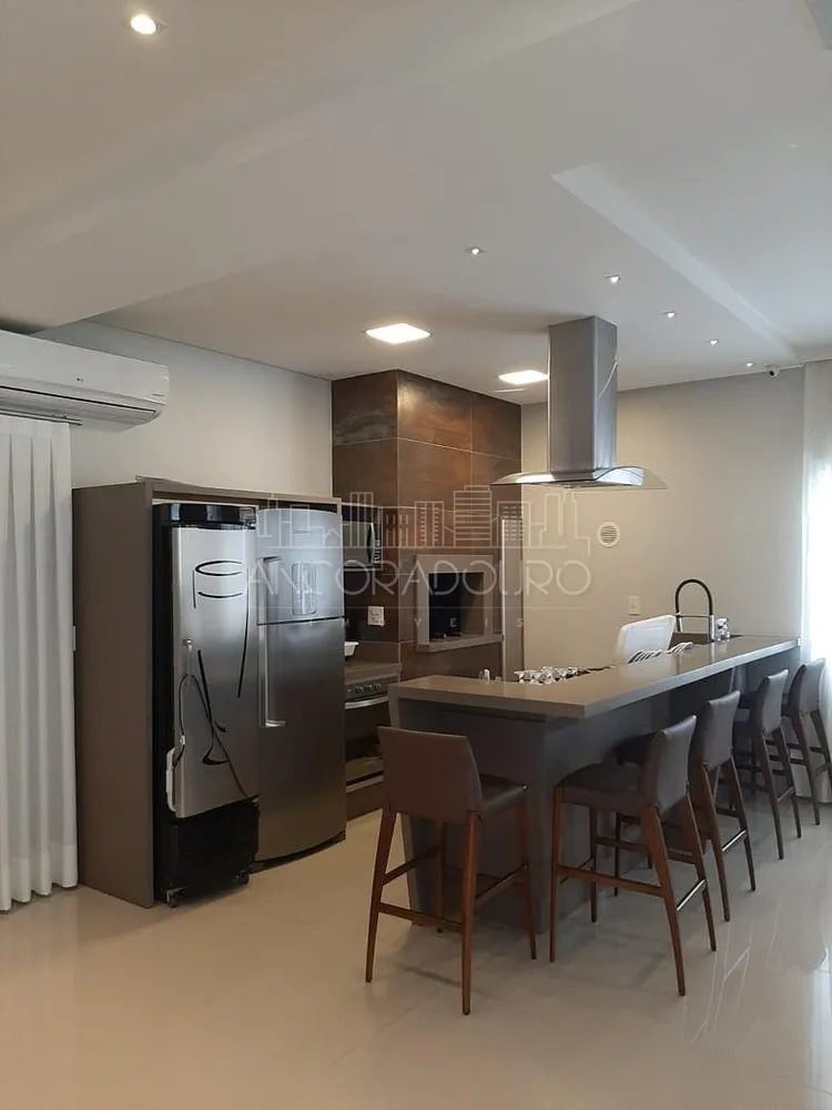 Apartamento, 3 quartos, 136 m² - Foto 3