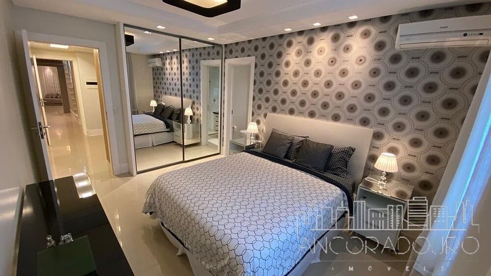 Cobertura à venda com 4 quartos, 257m² - Foto 11
