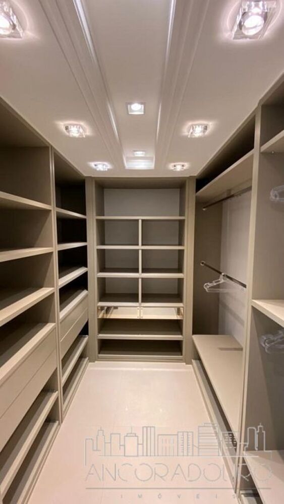 Cobertura à venda com 4 quartos, 257m² - Foto 18