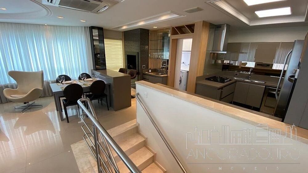 Cobertura à venda com 4 quartos, 257m² - Foto 5