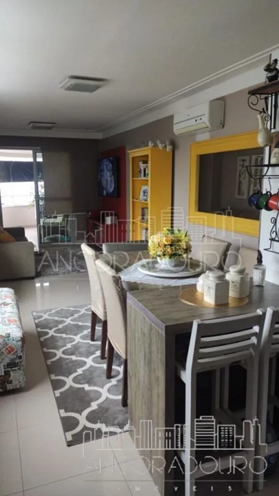 Apartamento, 3 quartos, 100 m² - Foto 2