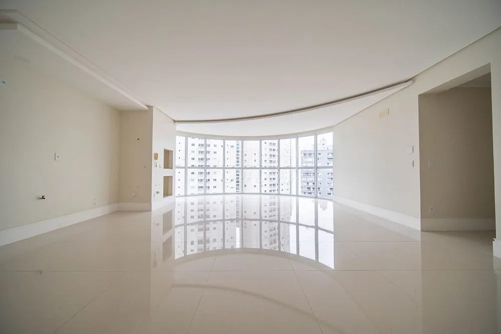 Apartamento, 3 quartos, 128 m² - Foto 4