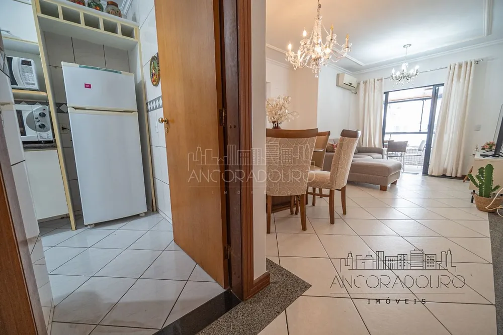 Apartamento, 3 quartos, 120 m² - Foto 2