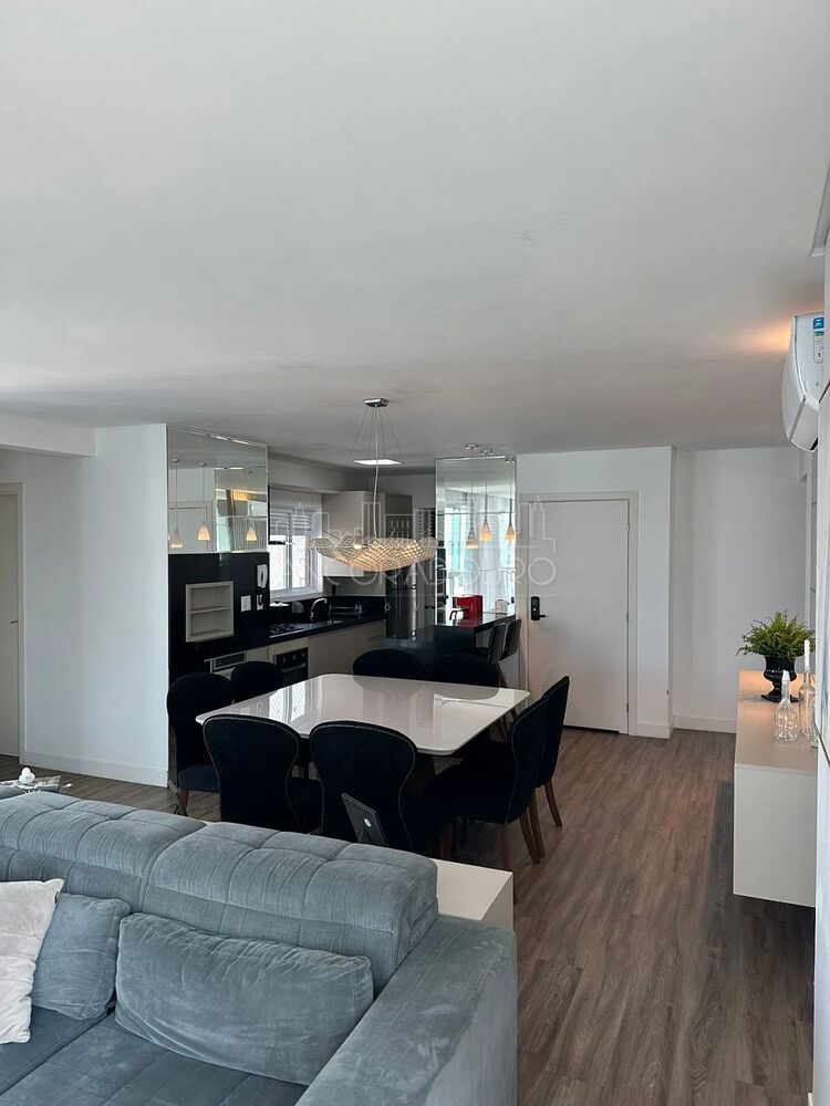 Apartamento à venda com 3 quartos, 113m² - Foto 3