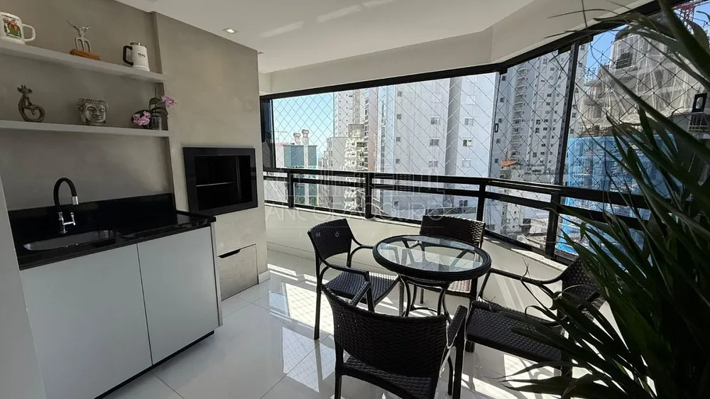 Apartamento, 3 quartos, 137 m² - Foto 1