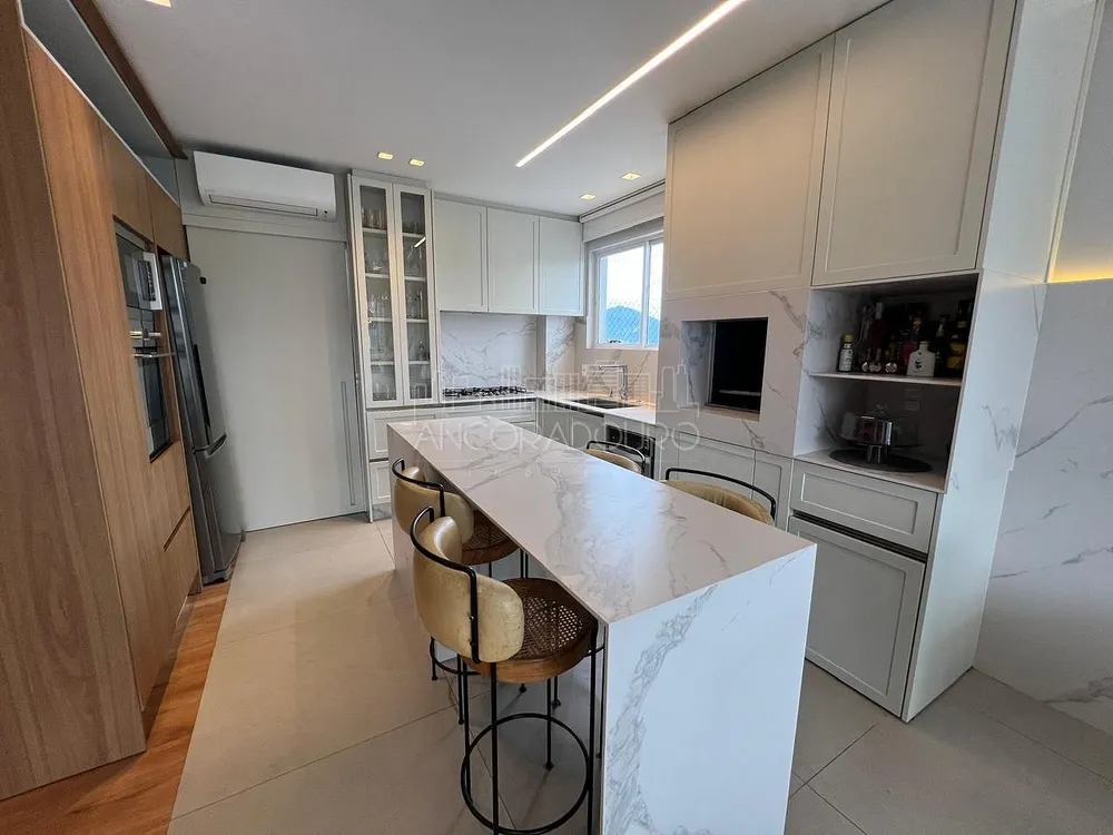 Apartamento, 3 quartos, 115 m² - Foto 2