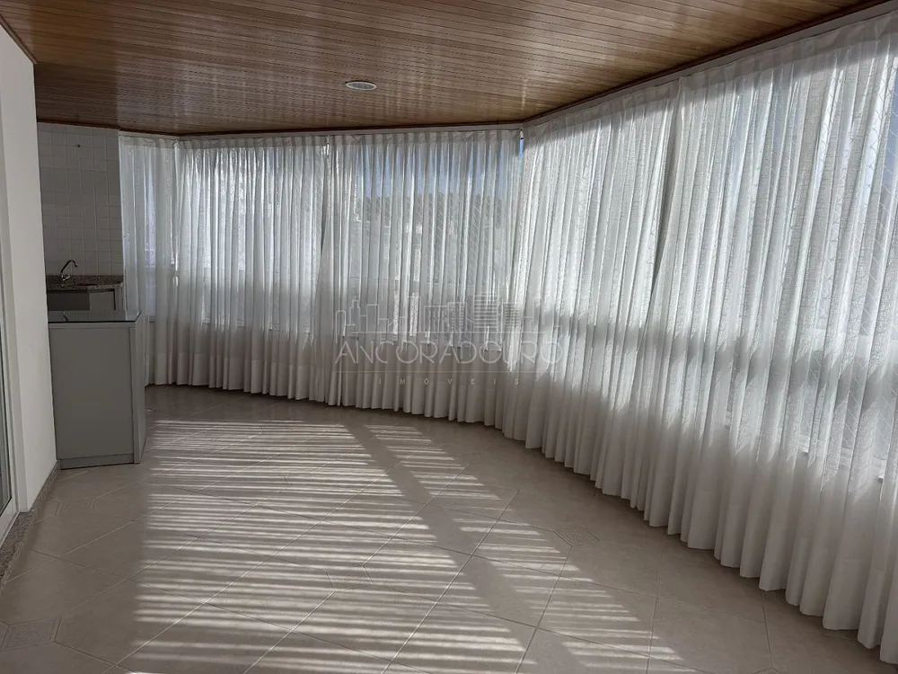 Apartamento, 3 quartos, 119 m² - Foto 1