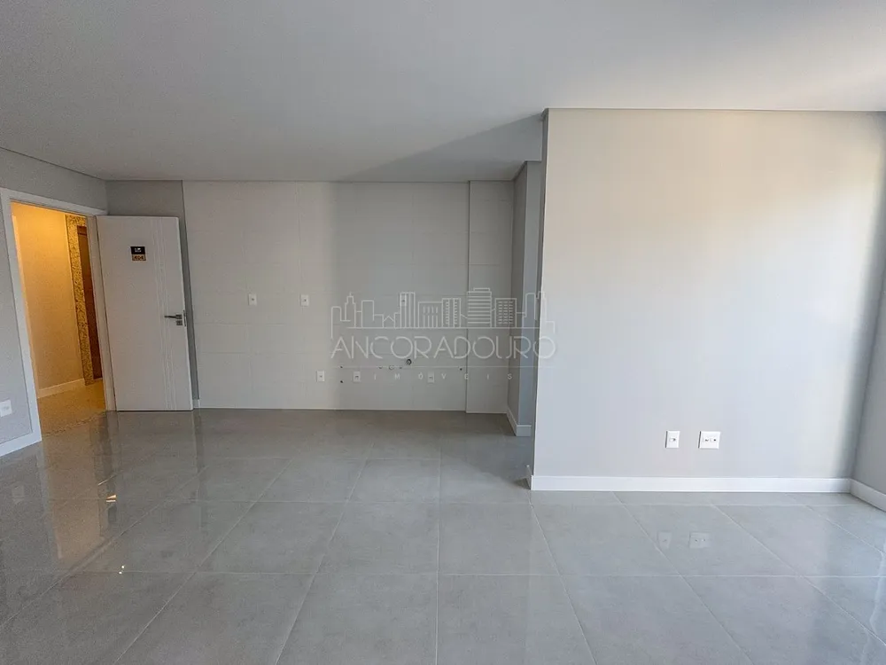 Apartamento, 2 quartos, 61 m² - Foto 2