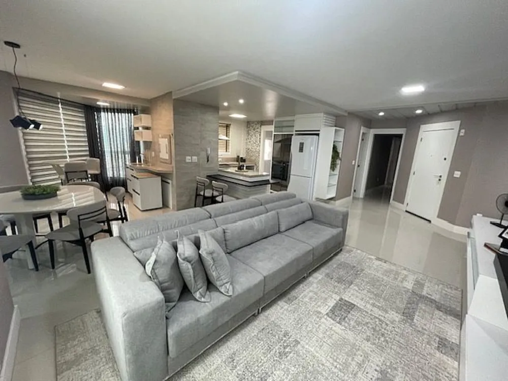 Apartamento, 3 quartos, 136 m² - Foto 1
