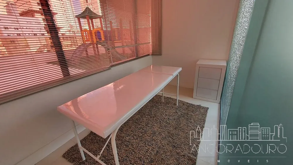 Apartamento, 3 quartos, 130 m² - Foto 10