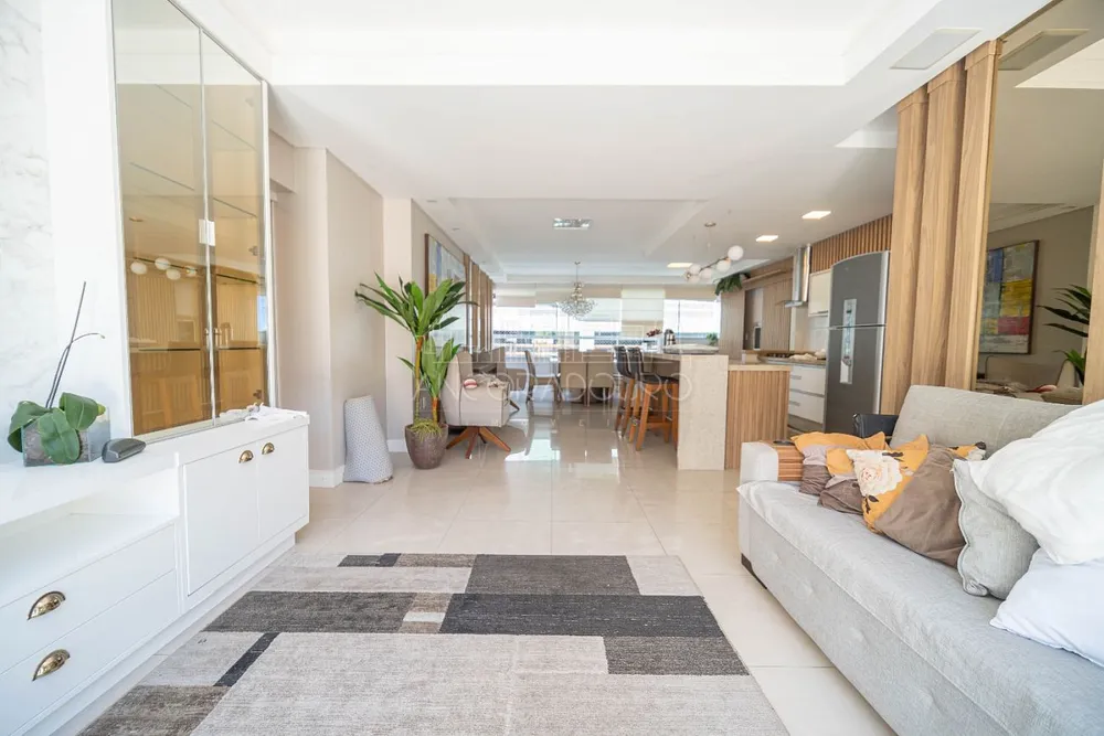 Apartamento, 3 quartos, 280 m² - Foto 4
