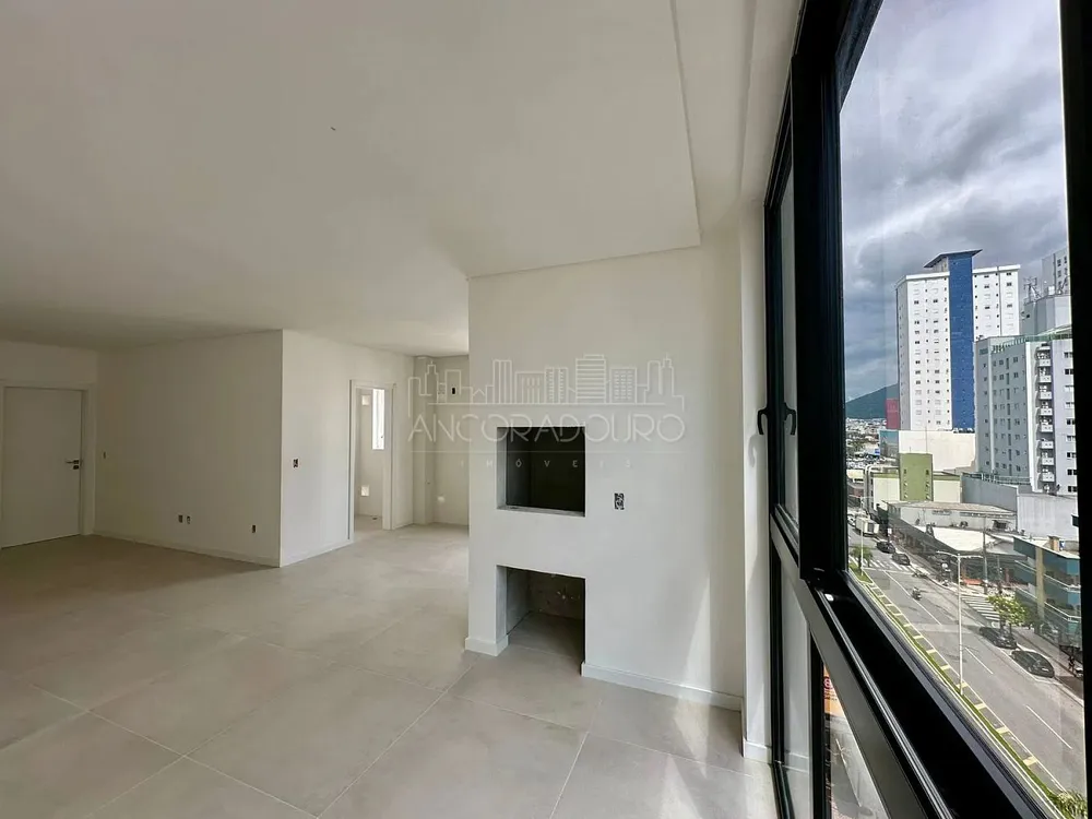 Apartamento, 4 quartos, 136 m² - Foto 1