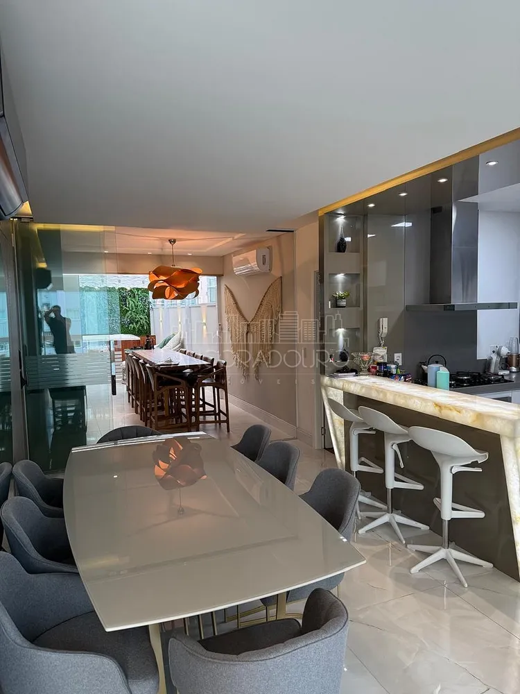 Apartamento, 3 quartos, 145 m² - Foto 3