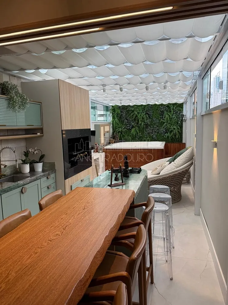 Apartamento, 3 quartos, 145 m² - Foto 2