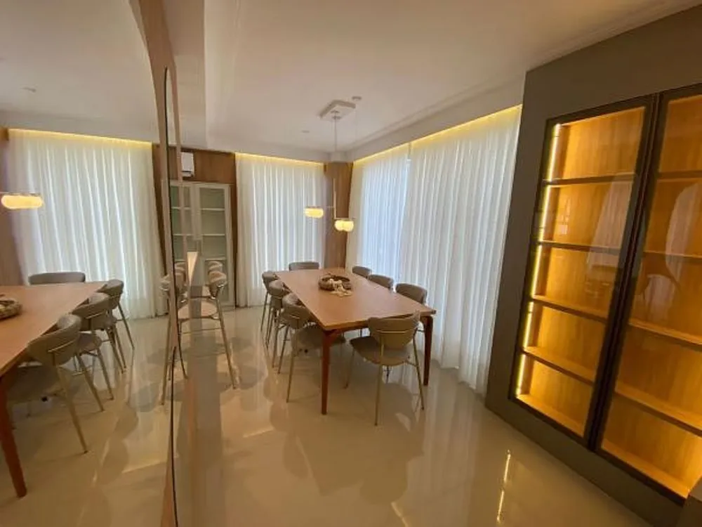 Apartamento, 3 quartos, 136 m² - Foto 1