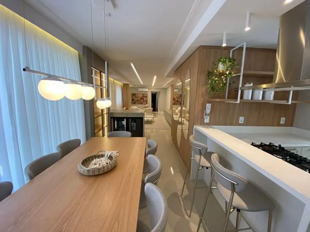 Apartamento, 3 quartos, 136 m² - Foto 1