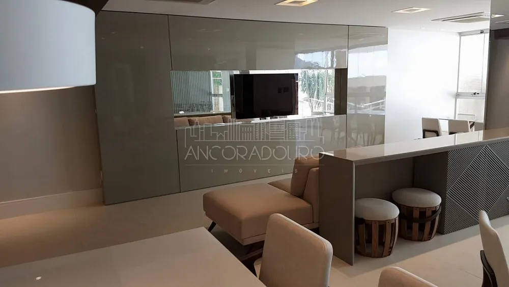 Apartamento, 3 quartos, 133 m² - Foto 1