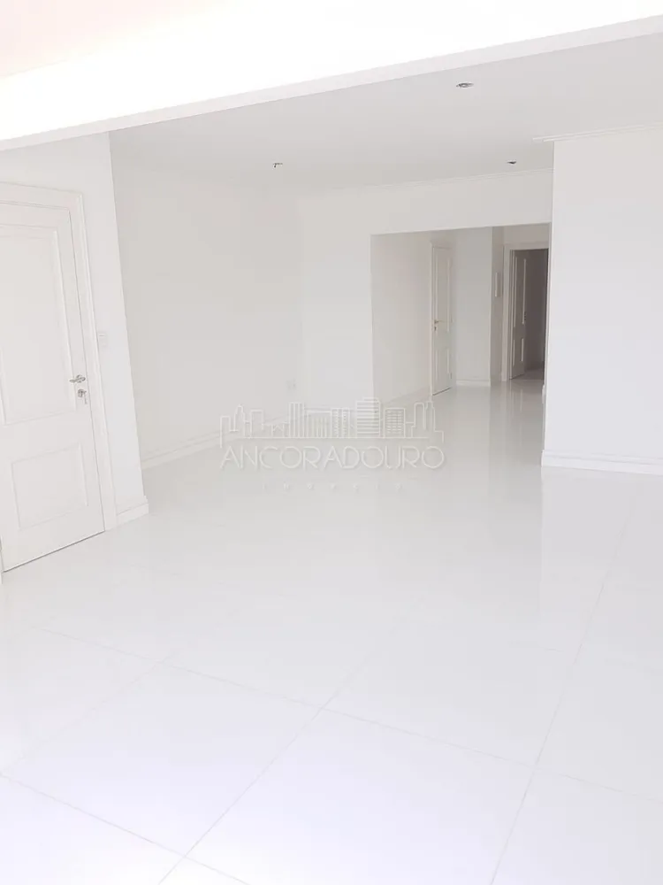 Apartamento, 3 quartos, 133 m² - Foto 4
