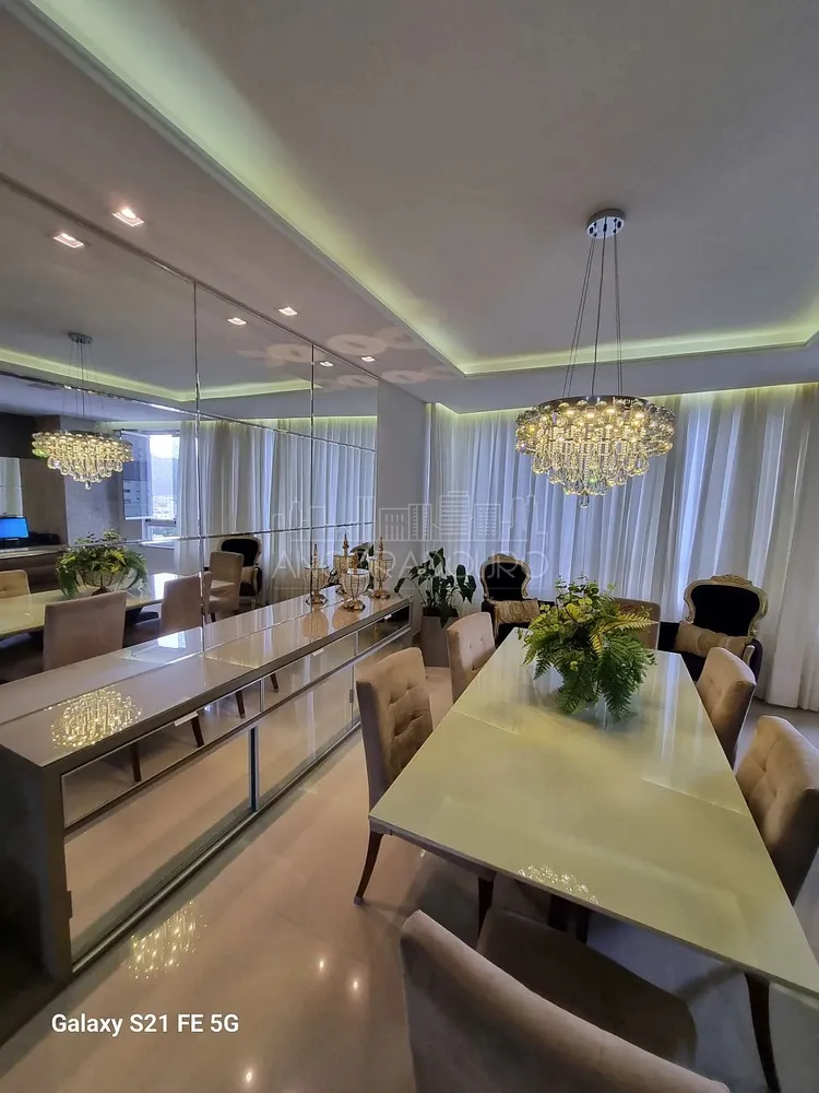 Apartamento, 3 quartos, 136 m² - Foto 8