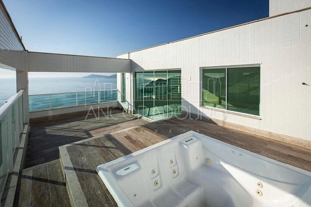 Cobertura à venda com 3 quartos, 200m² - Foto 4