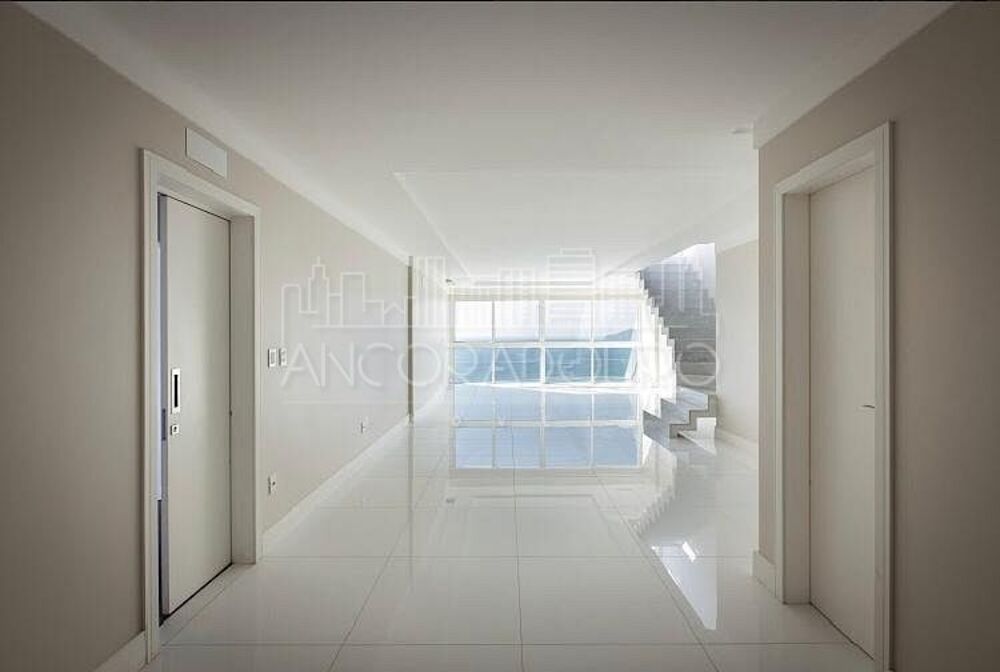 Cobertura à venda com 3 quartos, 200m² - Foto 8