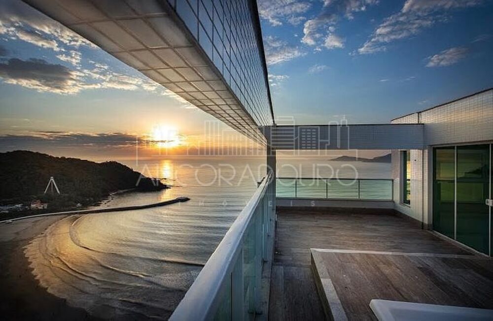 Cobertura à venda com 3 quartos, 200m² - Foto 1