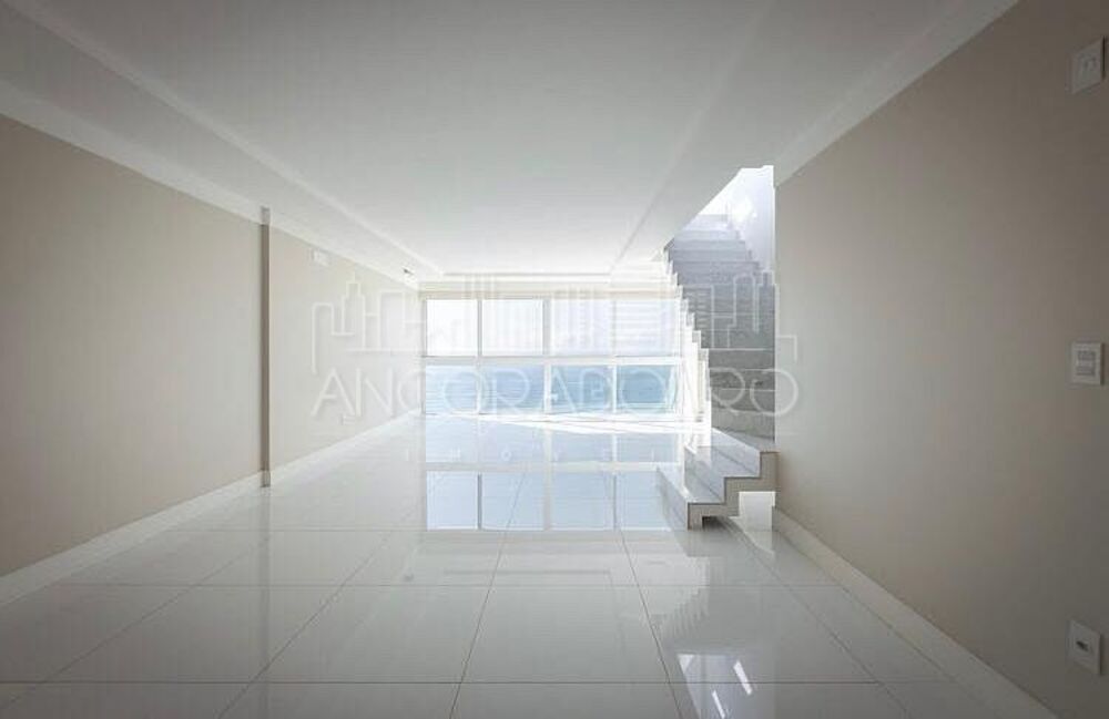 Cobertura à venda com 3 quartos, 200m² - Foto 7