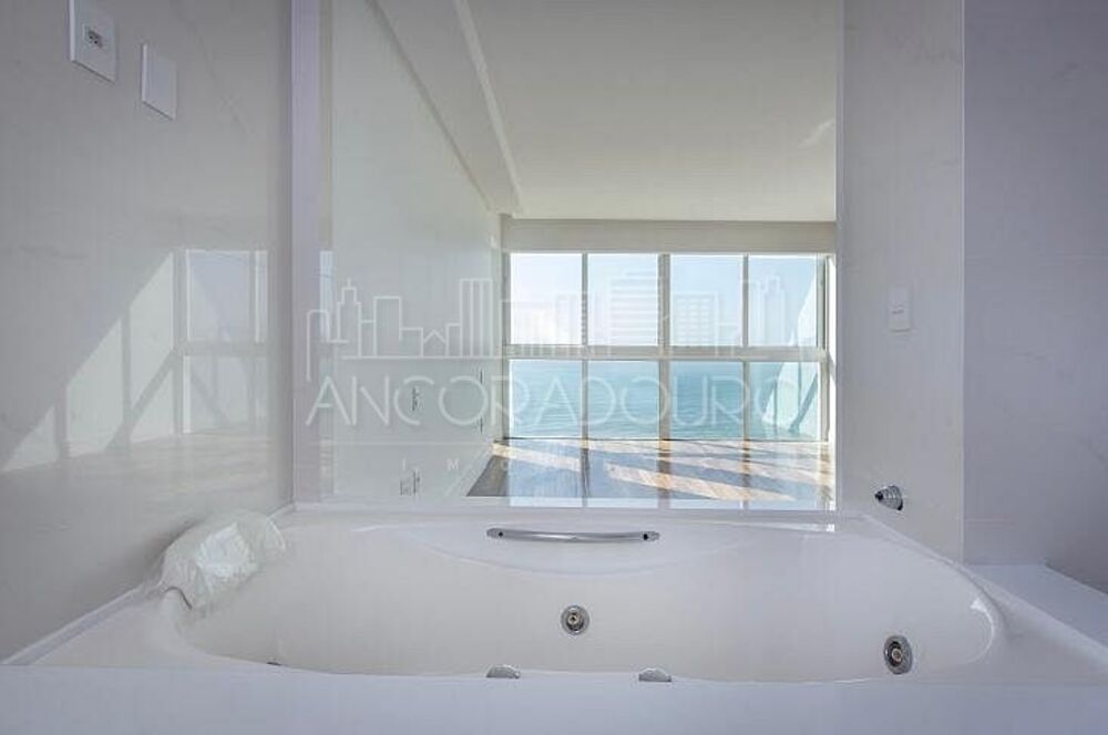 Cobertura à venda com 3 quartos, 200m² - Foto 11
