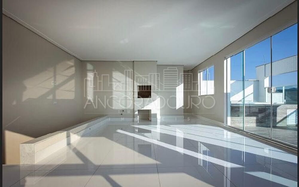Cobertura à venda com 3 quartos, 200m² - Foto 2