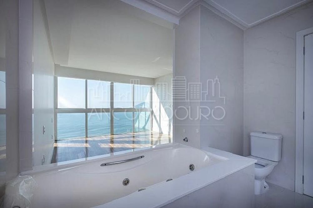 Cobertura à venda com 3 quartos, 200m² - Foto 12