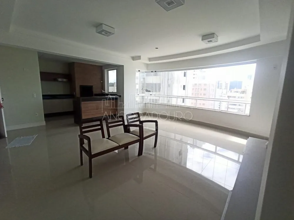 Apartamento, 3 quartos, 122 m² - Foto 3