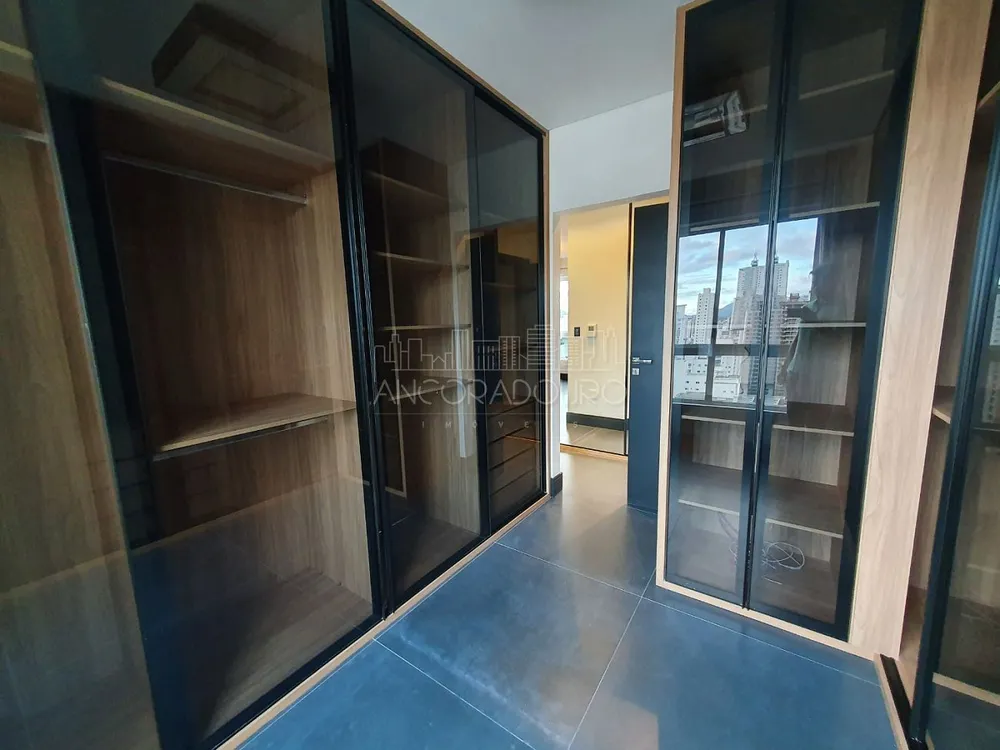 Cobertura, 3 quartos, 268 m² - Foto 8