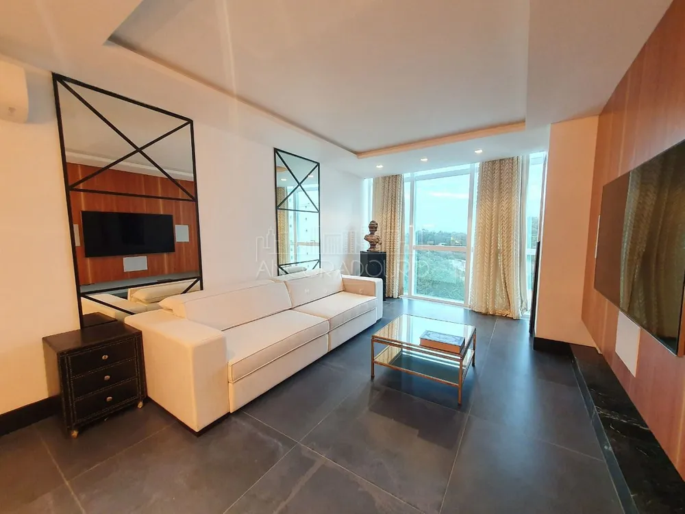 Cobertura, 3 quartos, 268 m² - Foto 2