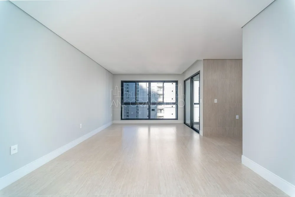 Apartamento, 3 quartos, 120 m² - Foto 1