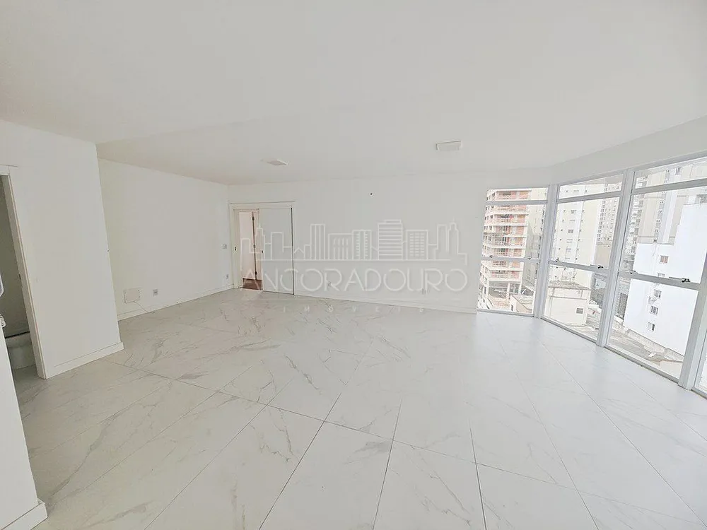 Apartamento, 3 quartos, 118 m² - Foto 2