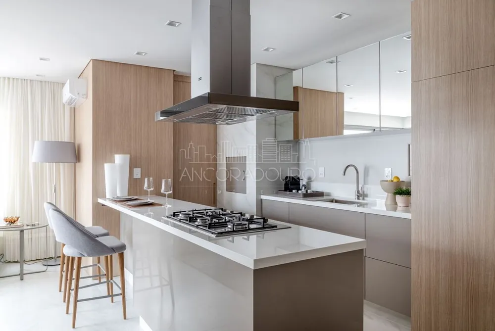 Apartamento, 4 quartos, 131 m² - Foto 2